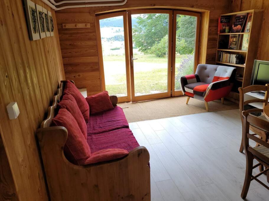 Bel Rez-de-jardin Apartment *